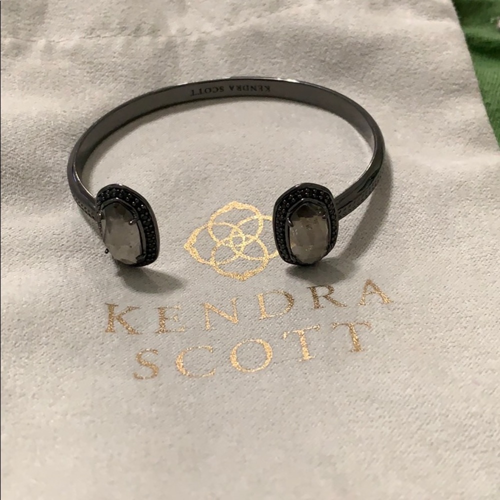 Kendra Scott cuff